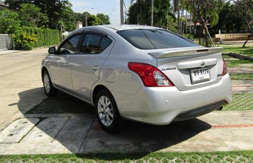 Twin pic of Nissan Almera